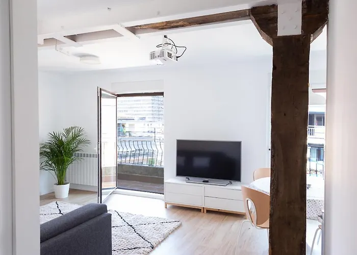 Appartement Next Center Bus & Train Station Free Wifi