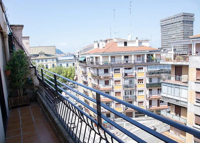 Next Center Bus & Train Station Free Wifi * San Sebastian